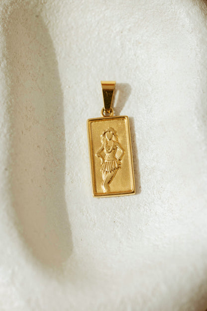 Saltare Pendant (Gold)